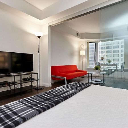 Atlas Suites - Yorkville Furnished Apartments Торонто Экстерьер фото