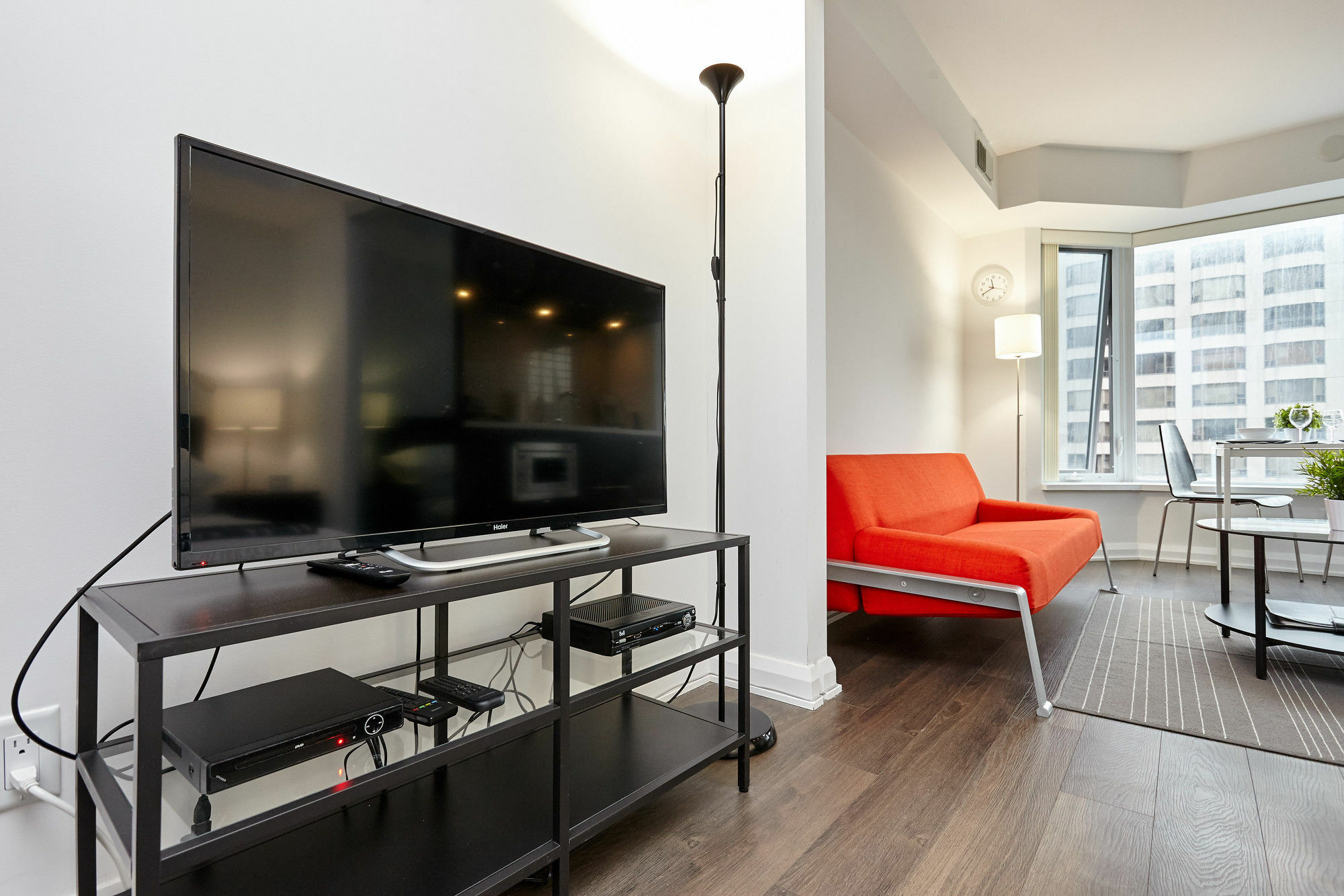 Atlas Suites - Yorkville Furnished Apartments Торонто Экстерьер фото